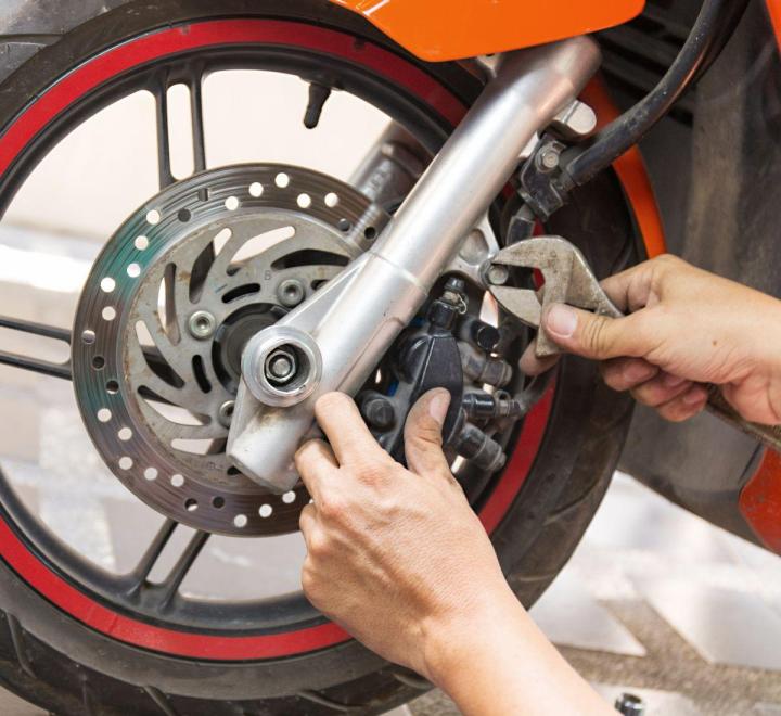 Localisé à La Crèche, QSM79 est un atelier spécialisé dans l’entretien de motos et de quads.