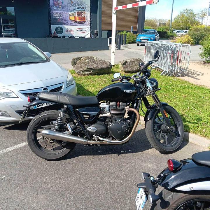 Vente de moto et quad La Crèche